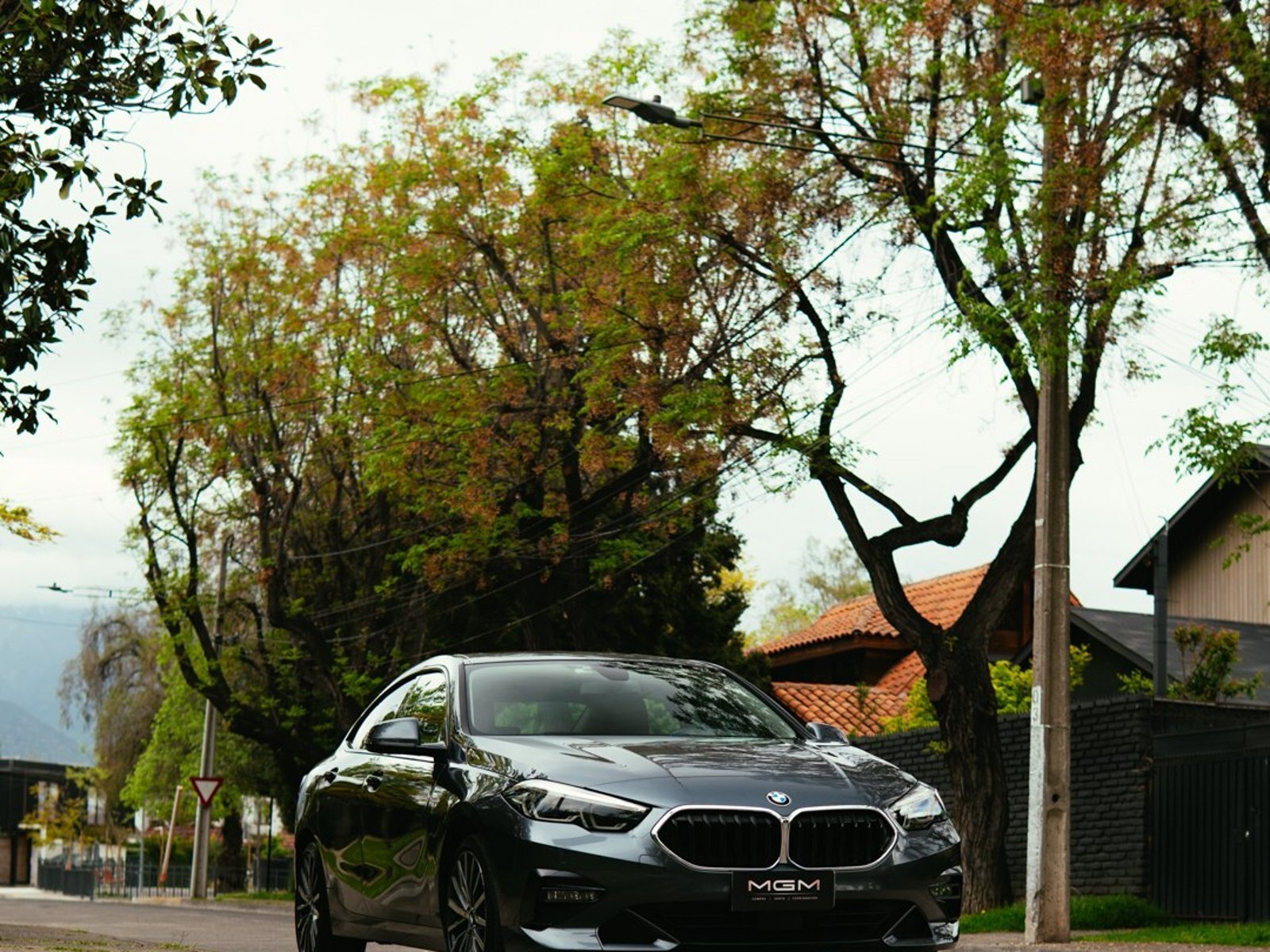 BMW 220 D 2.0 GRAN COUPE SPORT 4X2 AT 4P. ¡Recién Llegado! ; ;• ; ; ; ;• ; ; ; ;• ; ;Patente 5 ; ;• ; ;NEGRO 2021 - Foto 2 de 10