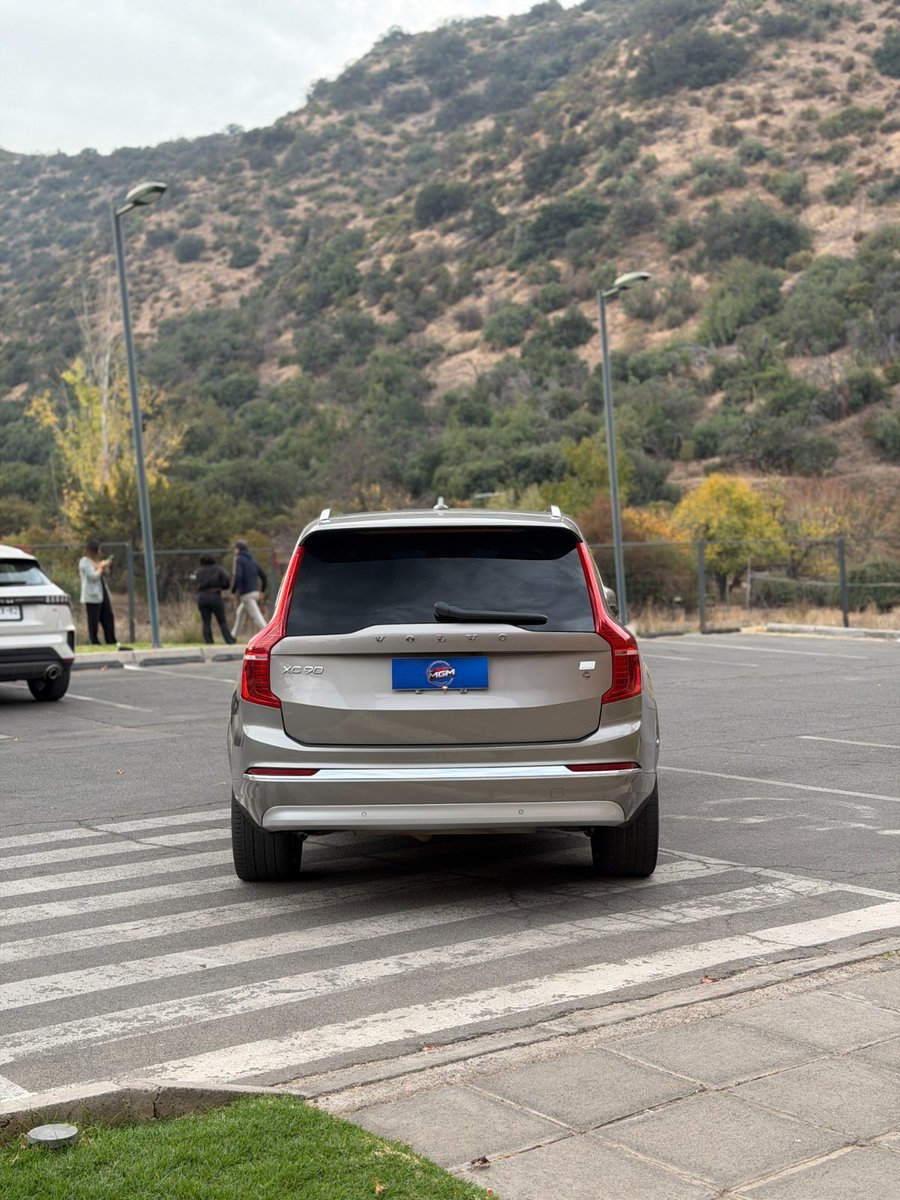 VOLVO XC90 T8 Inscription 4WD 2022 - Imagen 8 de 10