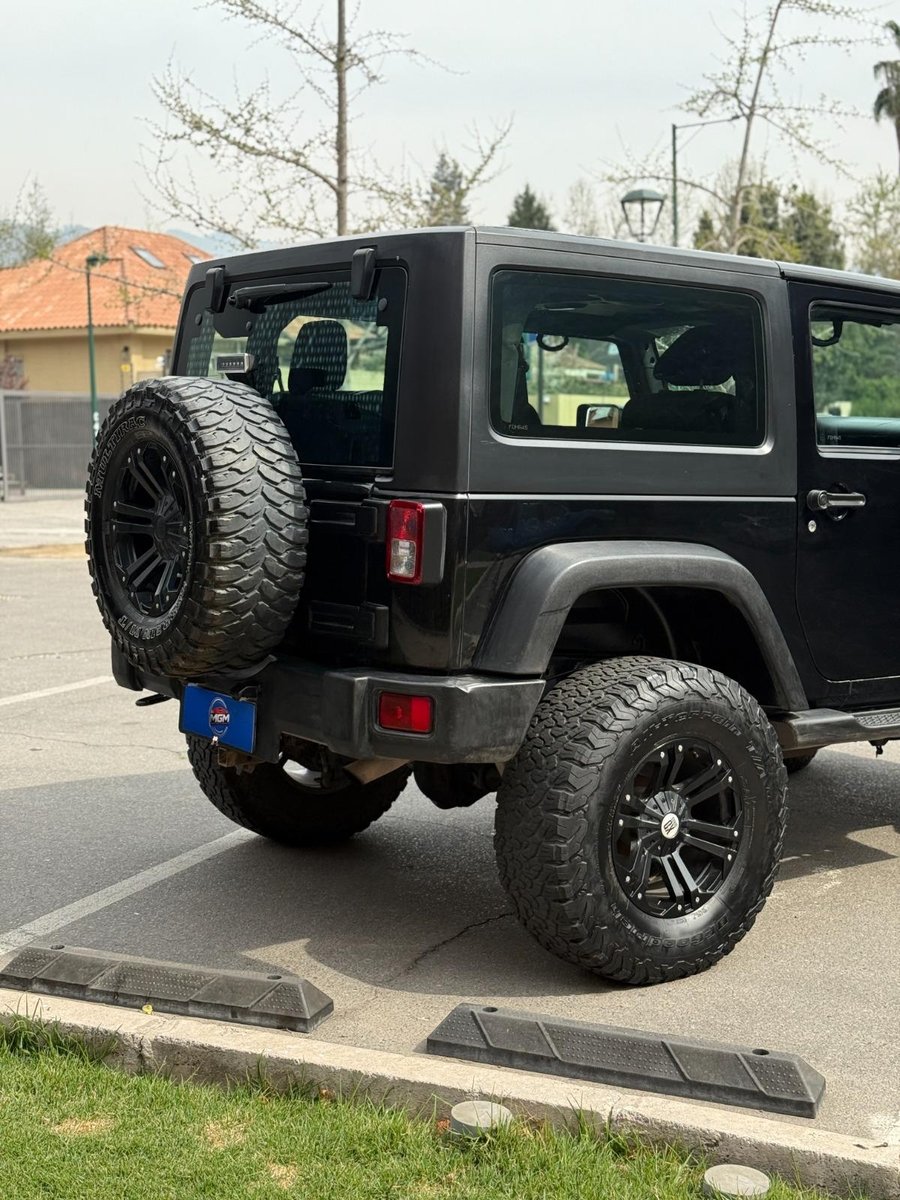 JEEP WRANGLER 2.8D Sport Auto 4WD 2013 - Imagen 5 de 10