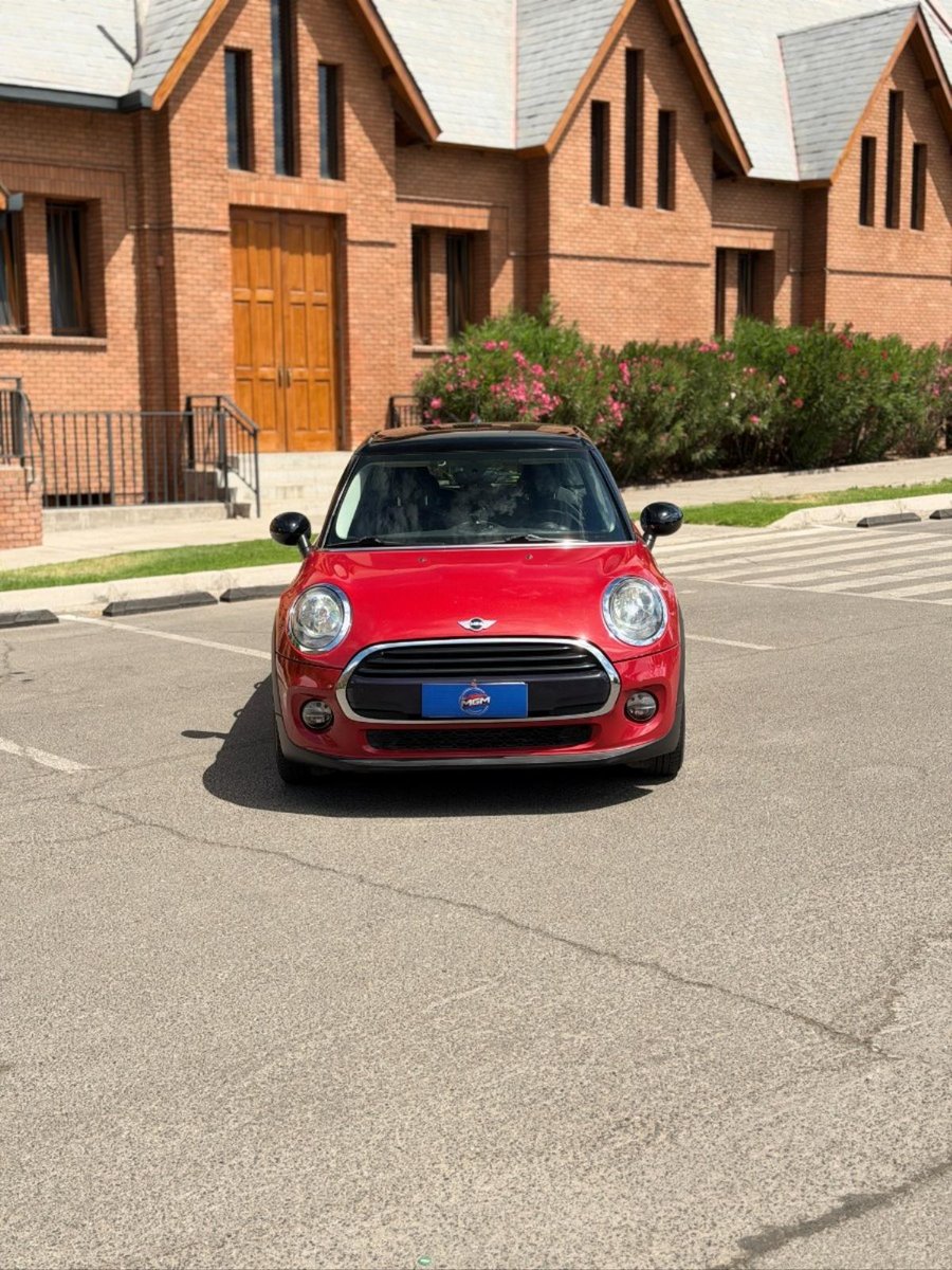 MINI COOPER F55 2016 - Imagen 9 de 10