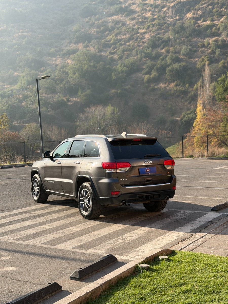 JEEP GRAND CHEROKEE Limited 4WD Auto 2018 - Imagen 9 de 10