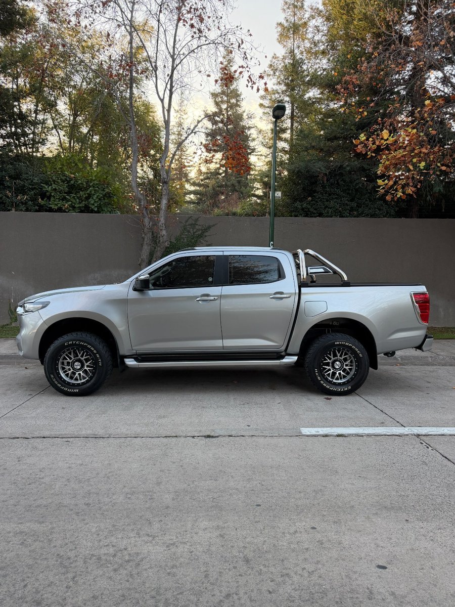 MAZDA BT-50 3.0 DSL 4WD 2023 - Imagen 9 de 10