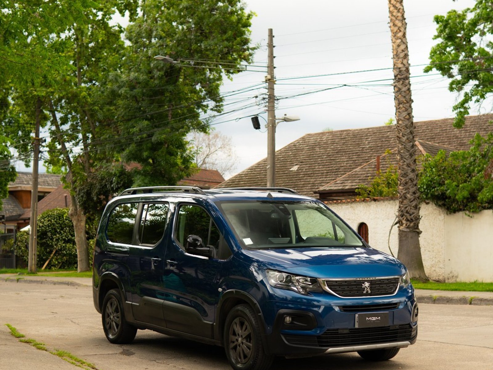 Peugeot RIFTER 1.2 ALLURE ¡Recién Llegado! ; ;• ; ; ; ;• ; ;Patente 7 ; ;• ; ;AZUL 2023 - Foto 3 de 10