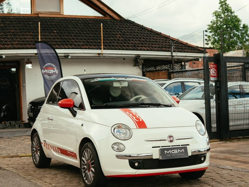 Fiat 500 1.4 LOUNGE ¡Recién Llegado! ; ;• ; ;Patente 7 ; ;• ; ;BLANCO 2016 - Imagen 3 de 10