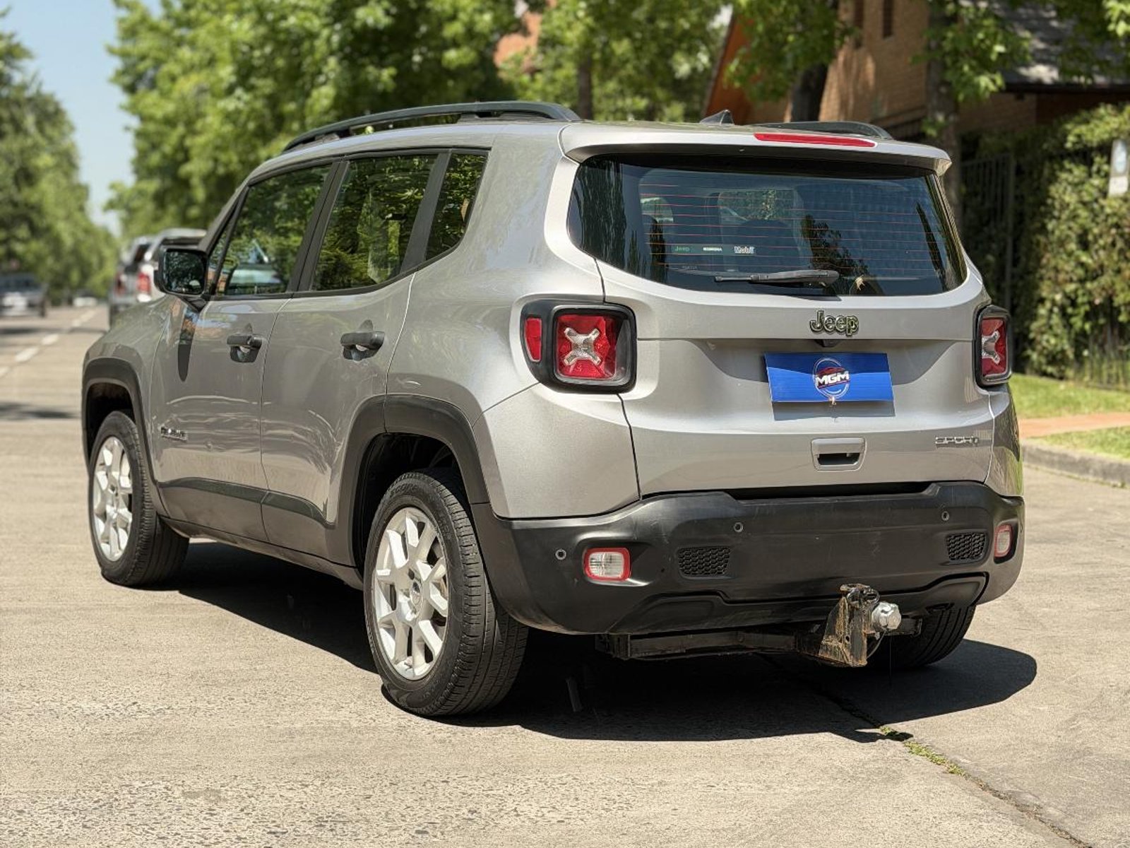 Jeep RENEGADE SPORT PLATEADO PLATA 2021 - Foto 5 de 10