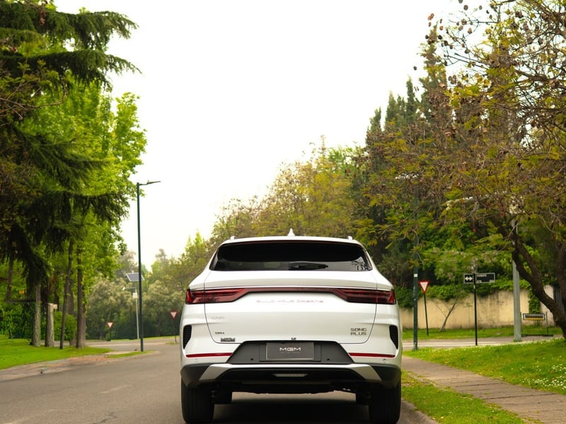 BYD SONG PLUS 1.5 GL ¡Recién Llegado! ; ;• ; ; ; ;• ; ;Patente 0 ; ;• ; ;BLANCO 2024 - Imagen 9 de 10