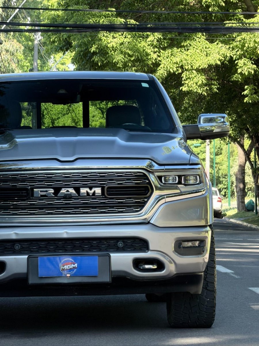 RAM 1500 LIMITED 2023 - Imagen 3 de 10