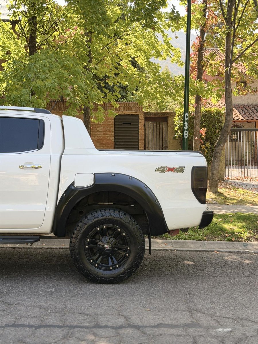 FORD RANGER DSL LIMITED 4X4 3.2L AT 2021 - Imagen 6 de 10