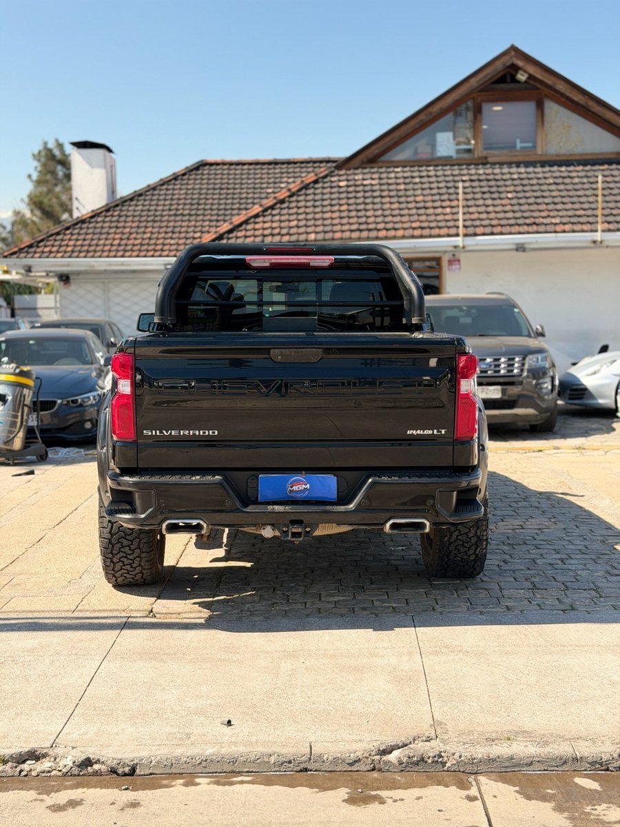 Chevrolet SILVERADO LT ¡Recién Llegado! ; ;• ; ; ; ;• ; ;Patente 3 ; ;• ; ;NEGRO 2021 - Imagen 8 de 10