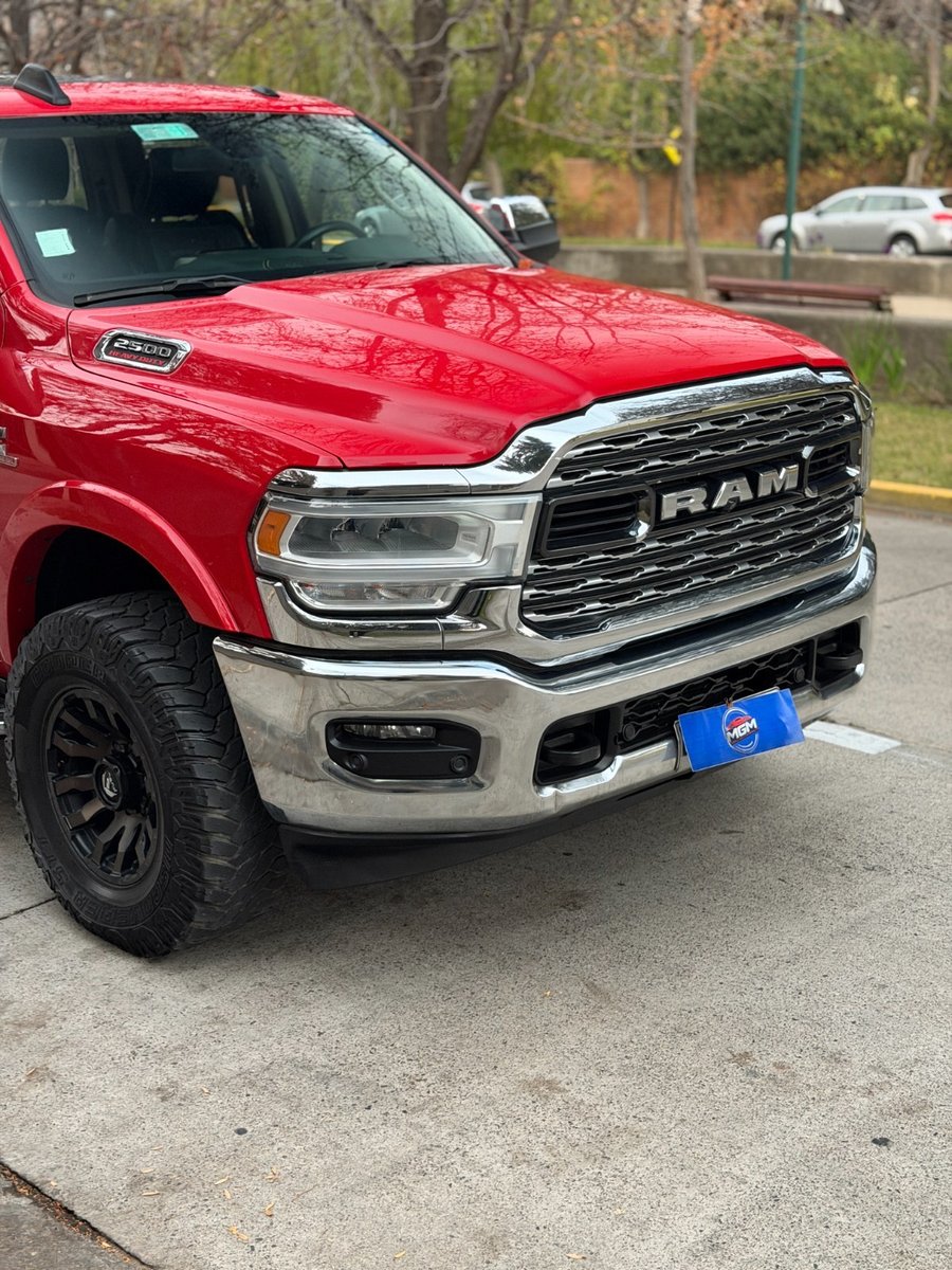RAM 2500 Laramie 4x4 2021 - Imagen 5 de 10