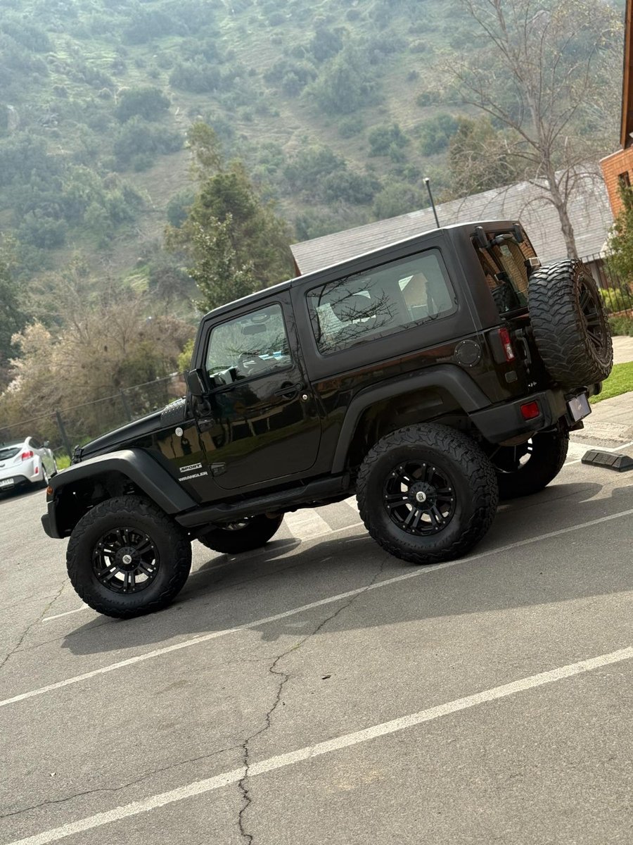 JEEP WRANGLER 2.8D Sport Auto 4WD 2013 - Imagen 8 de 10