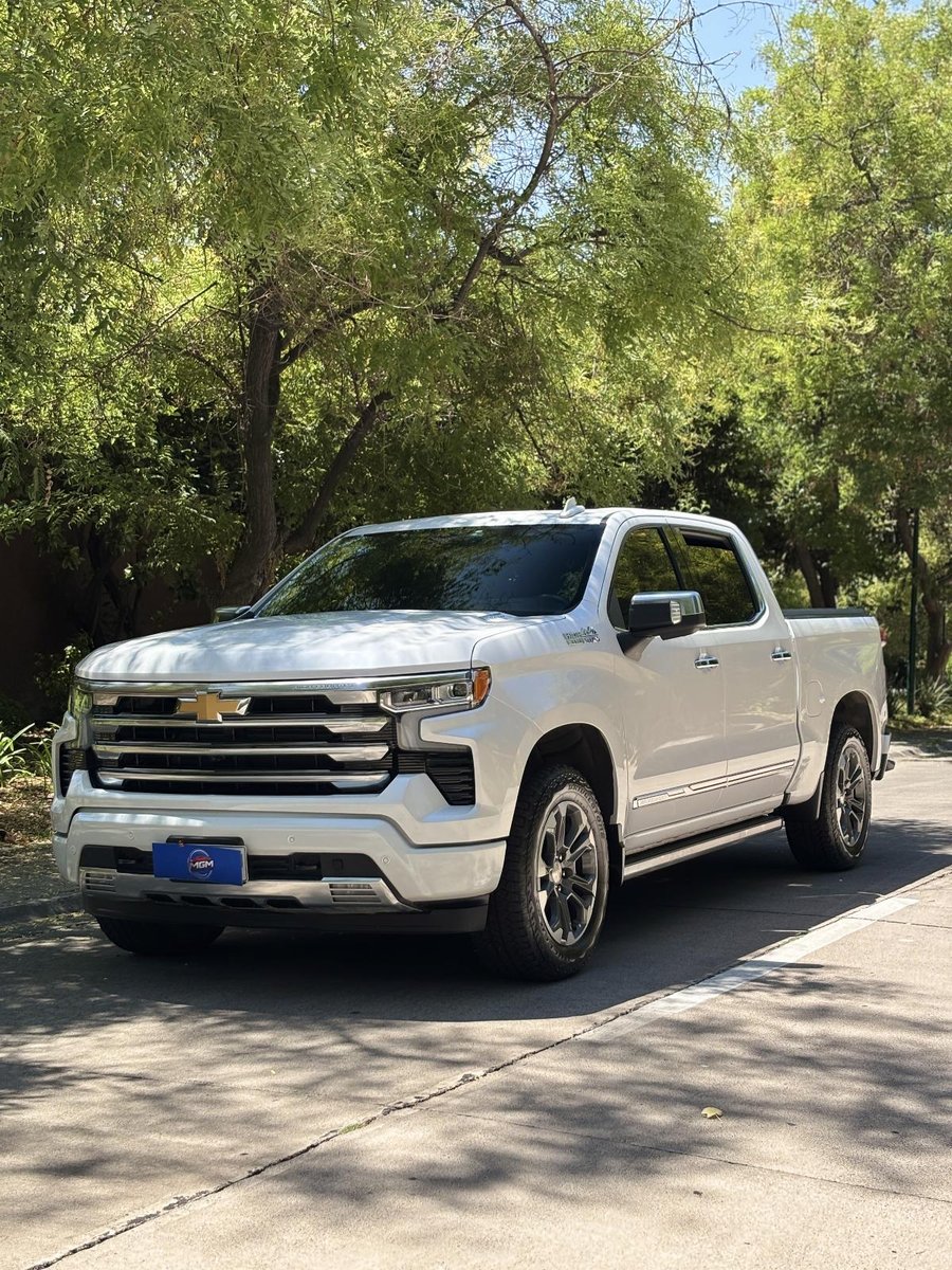 CHEVROLET SILVERADO 3.0TD HIGH COUNTRY AUTO DC 4WD R 2025 - Imagen 3 de 9