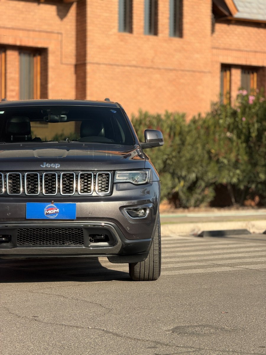 JEEP GRAND CHEROKEE Limited 4WD Auto 2018 - Imagen 3 de 10