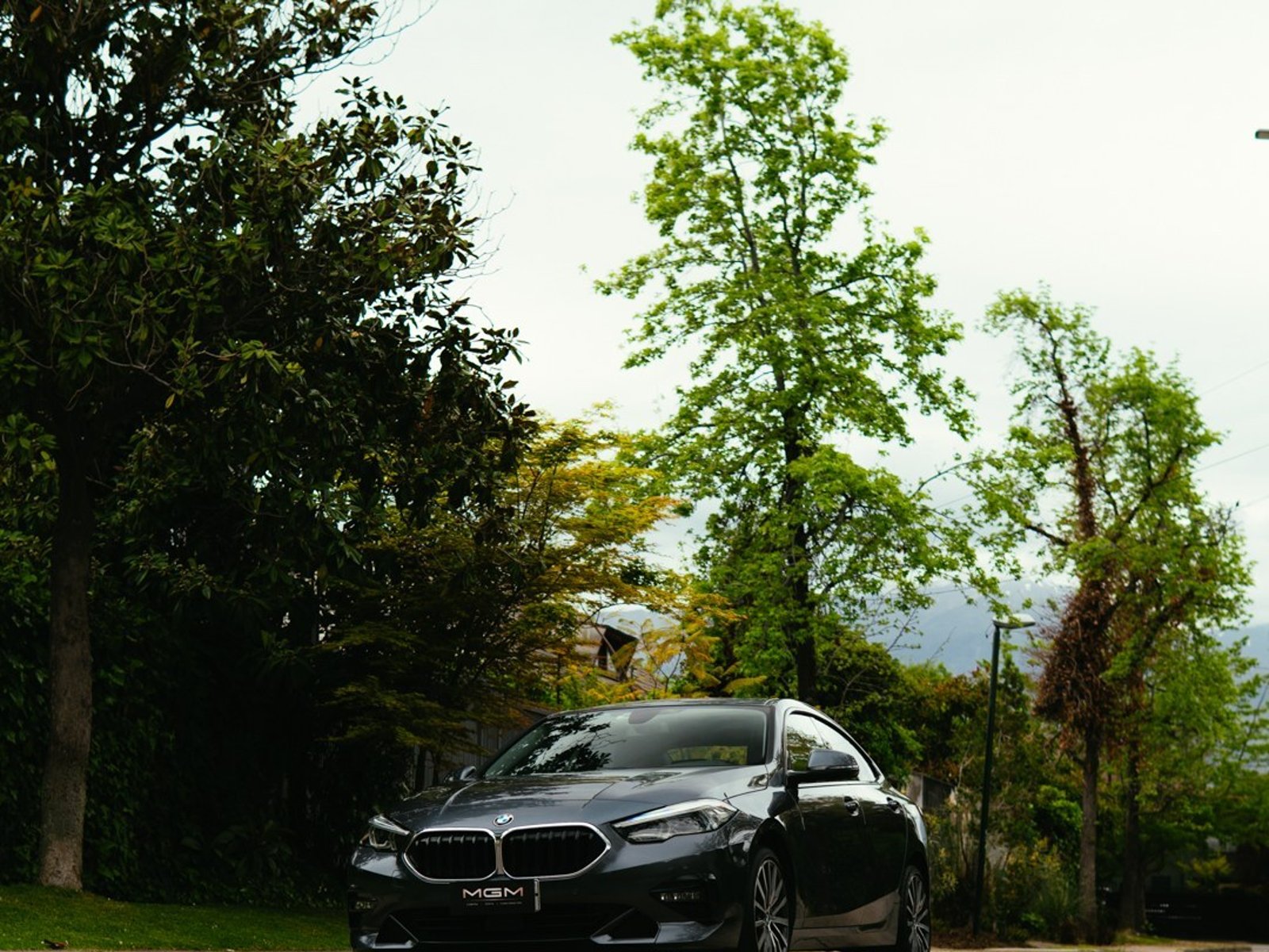 BMW 220 D 2.0 GRAN COUPE SPORT 4X2 AT 4P. ¡Recién Llegado! ; ;• ; ; ; ;• ; ; ; ;• ; ;Patente 5 ; ;• ; ;NEGRO 2021 - Foto 4 de 10