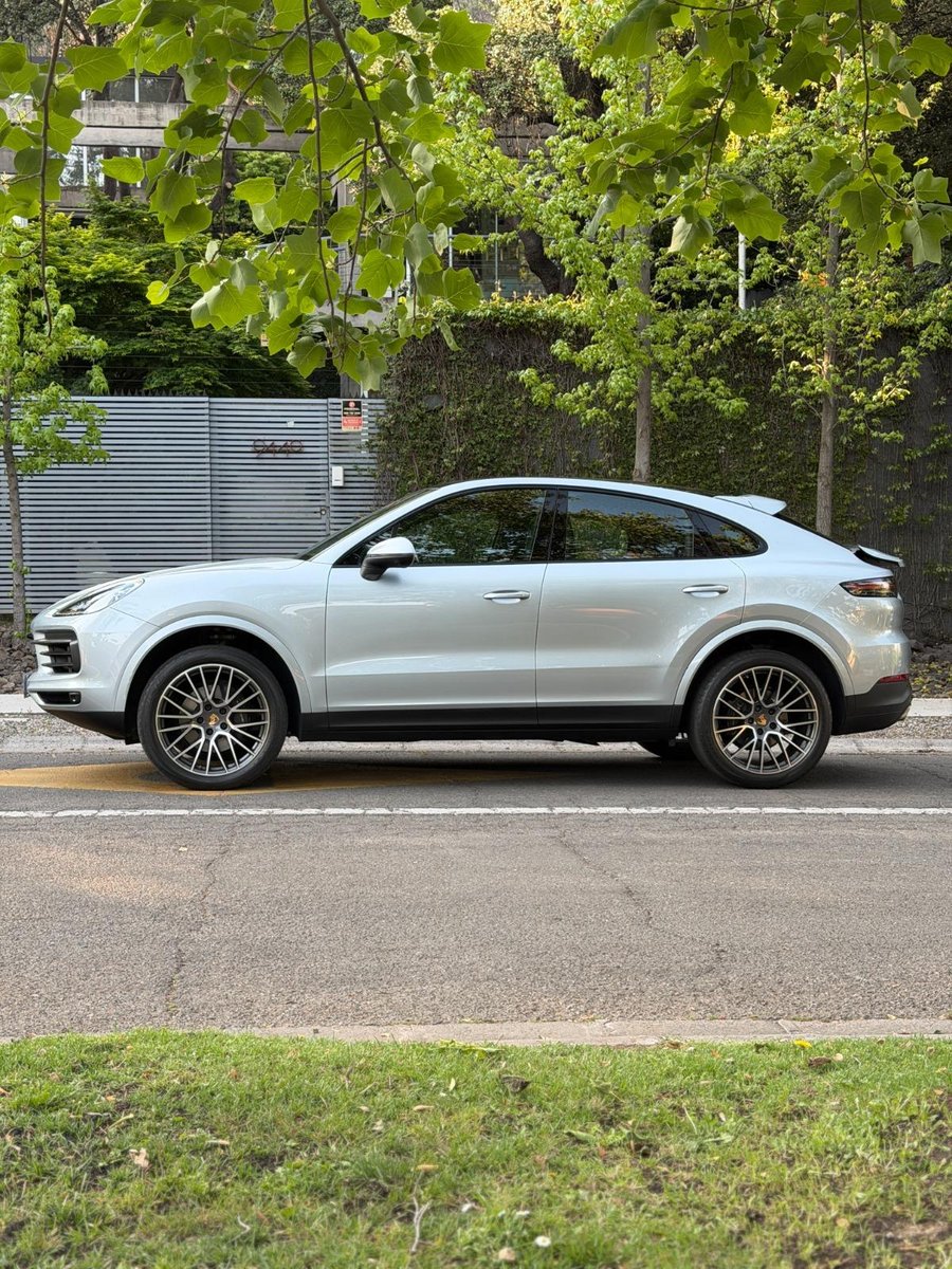 PORSCHE CAYENNE Coupe AWD 3.0 2022 - Imagen 9 de 10