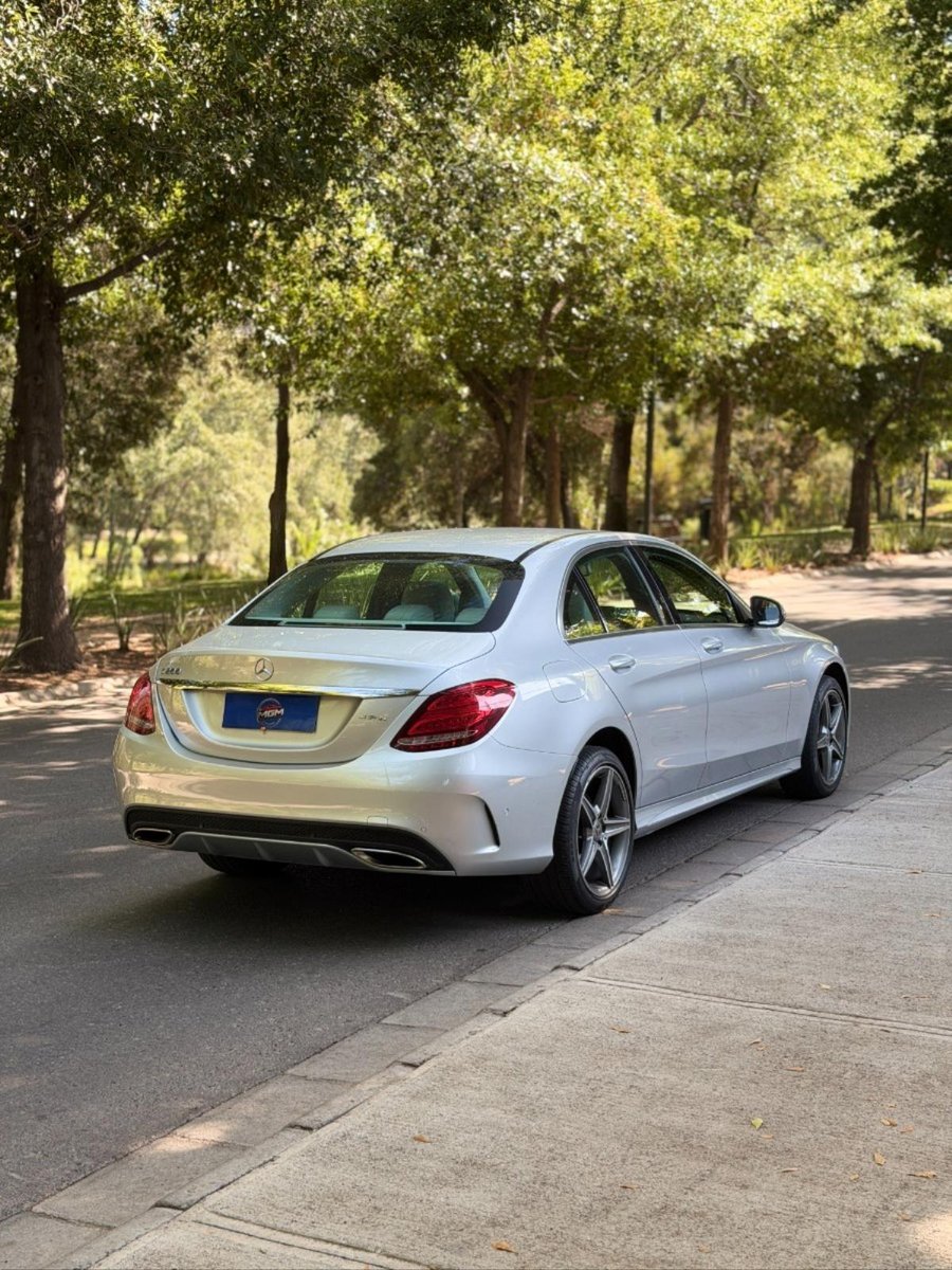 MERCEDES-BENZ C200 2.0 2017 - Imagen 8 de 9