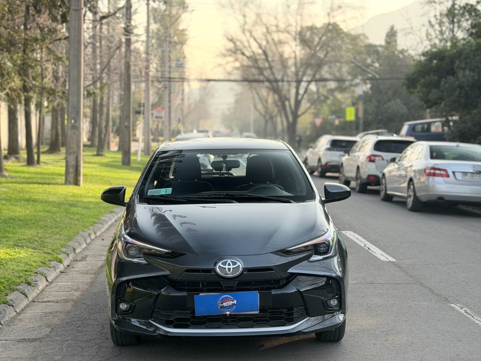 Toyota YARIS 1.5 SPORT 4X2 HB MT 2024 - Foto 2 de 8