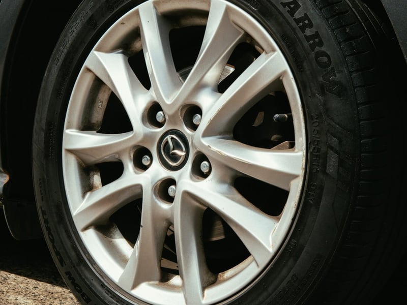 Mazda 3 SPORT 2.0 AT ¡Recién Llegado! ; ;• ; ; ; ;• ; ;Patente 8 ; ;• ; ;NEGRO 2017 - Imagen 6 de 10
