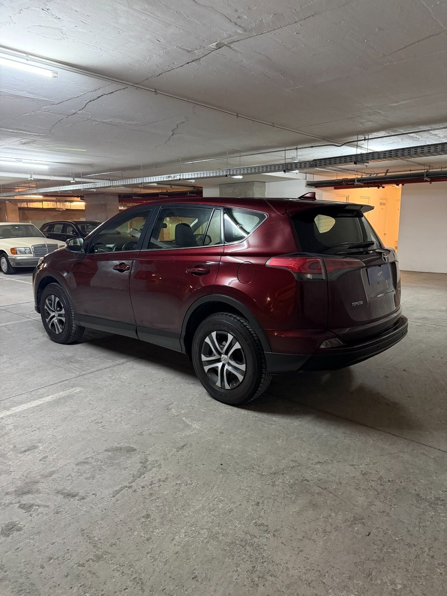 Toyota RAV 4 2.0 LUJO 4X2 CVT AT 2018 - Imagen 10 de 10