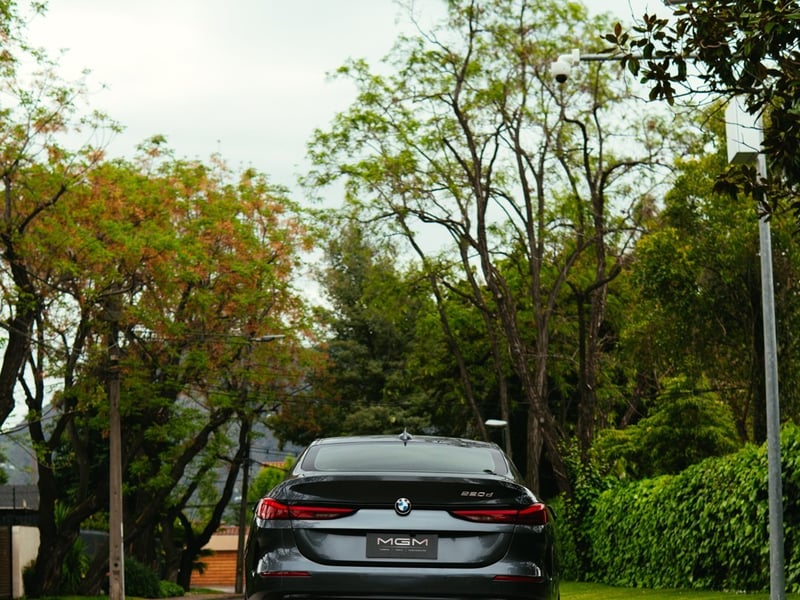 BMW 220 D 2.0 GRAN COUPE SPORT 4X2 AT 4P. ¡Recién Llegado! ; ;• ; ; ; ;• ; ; ; ;• ; ;Patente 5 ; ;• ; ;NEGRO 2021 - Imagen 8 de 10