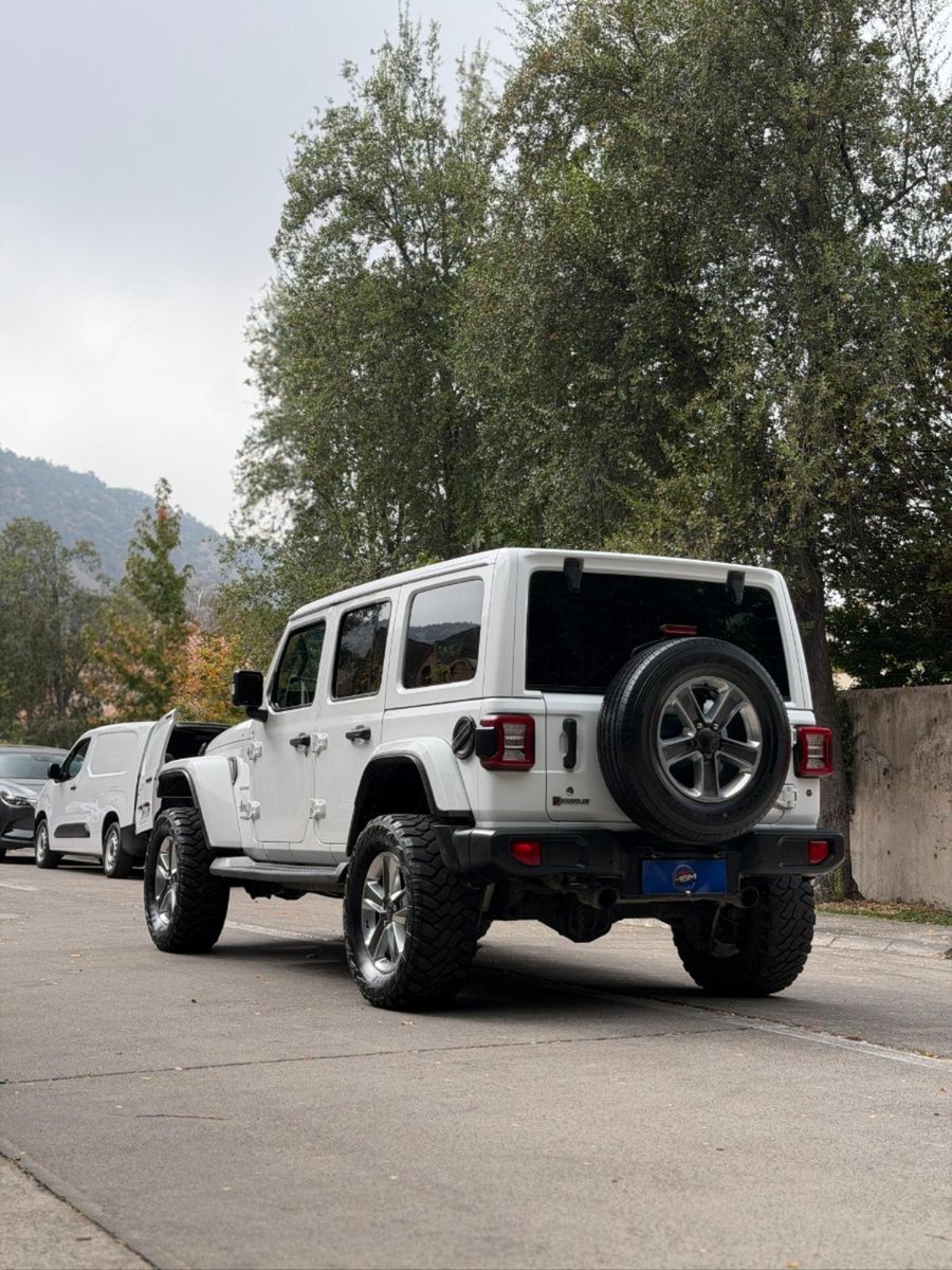 JEEP WRANGLER 3.6 UNLIMITED SAHARA 2019 - Imagen 9 de 9