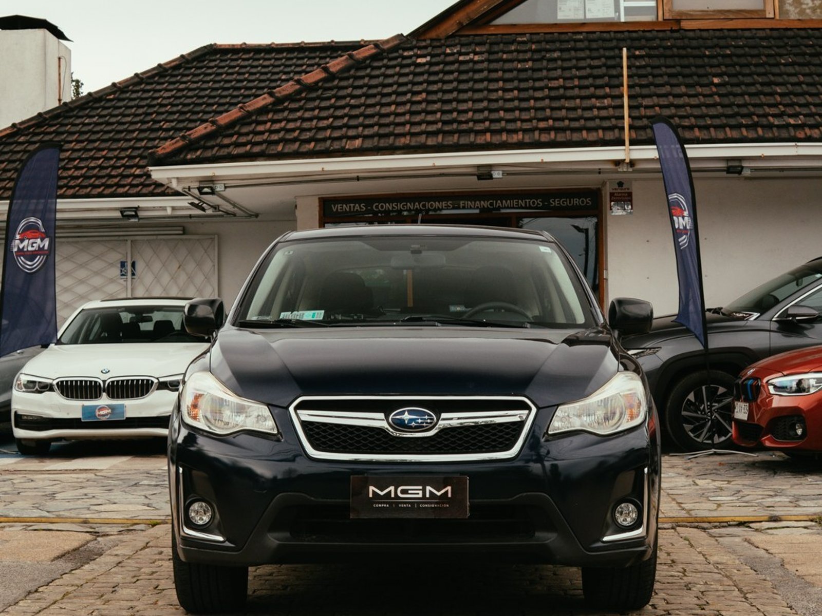 Subaru XV 2.0 DYNAMIC AWD CVT AT ¡Recién Llegado! ; ;• ; ; ; ;• ; ;Patente 2 ; ;• ; ;NEGRO 2016 - Foto 2 de 10