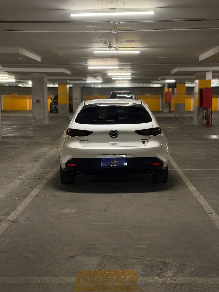 MAZDA 3 2.0 V 6MT 2022 - Imagen 7 de 10