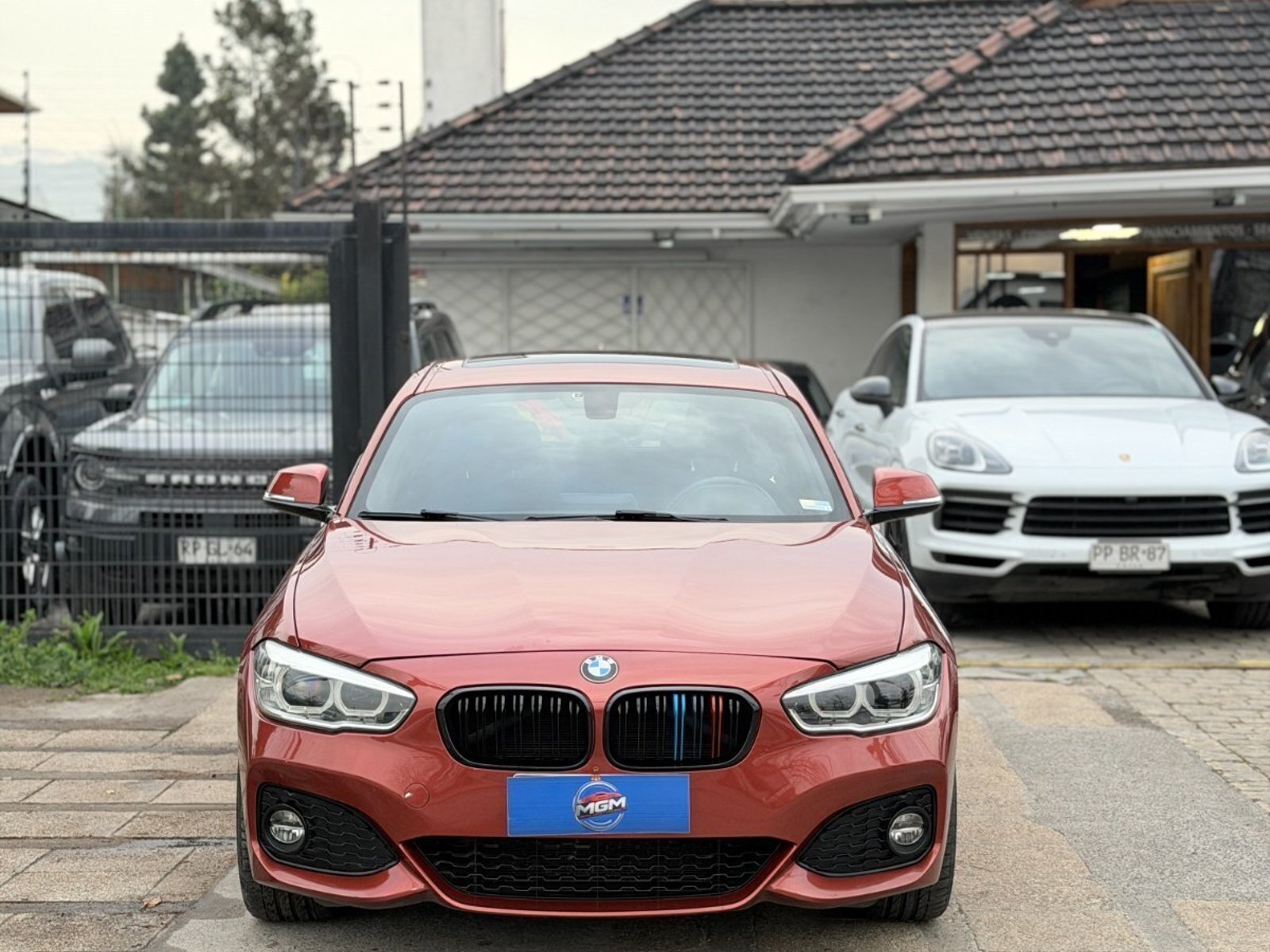 BMW 120 2.0 M SPORT 2018 - Foto 2 de 10