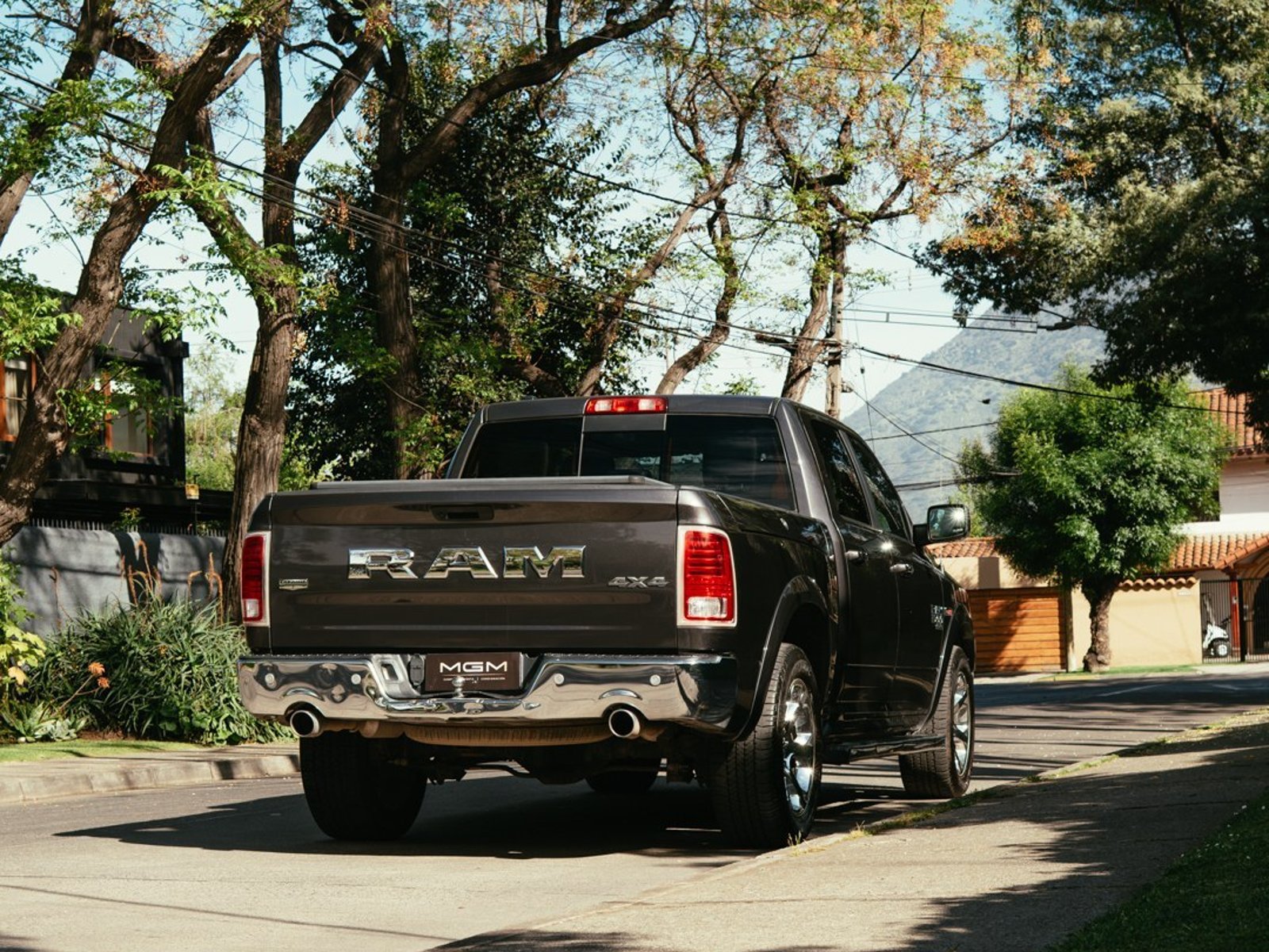 RAM 1500 LARAMIE 3.0 ¡Recién Llegado! ; ;• ; ; ; ;• ; ; ; ;• ; ;Patente 8 ; ;• ; ;GRIS 2021 - Foto 4 de 10