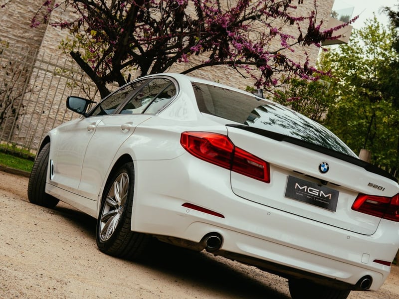 BMW 520 ¡Recién Llegado! ; ;• ; ; ; ;• ; ;Patente 5 ; ;• ; ;BLANCO 2020 - Imagen 7 de 10