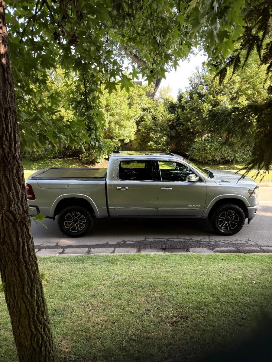 RAM 1500 LIMITED 2023 - Imagen 7 de 10