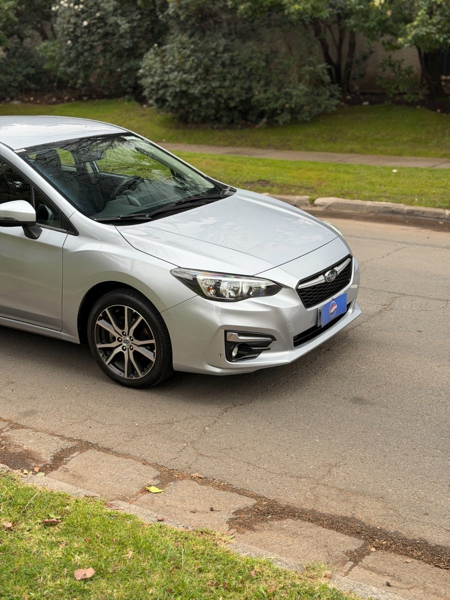 SUBARU IMPREZA 2.0 CVT DYNAMIC AWD 2018 - Foto 4 de 8