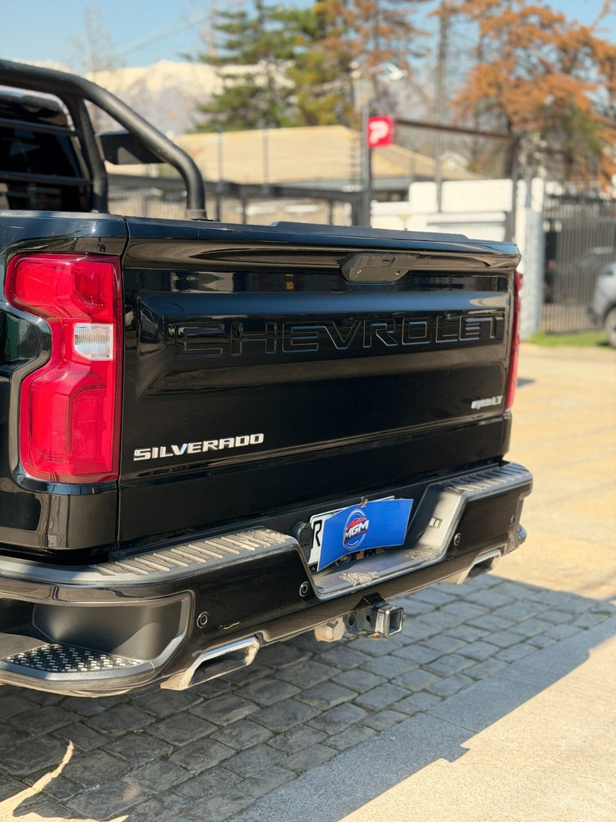 Chevrolet SILVERADO LT ¡Recién Llegado! ; ;• ; ; ; ;• ; ;Patente 3 ; ;• ; ;NEGRO 2021 - Imagen 10 de 10