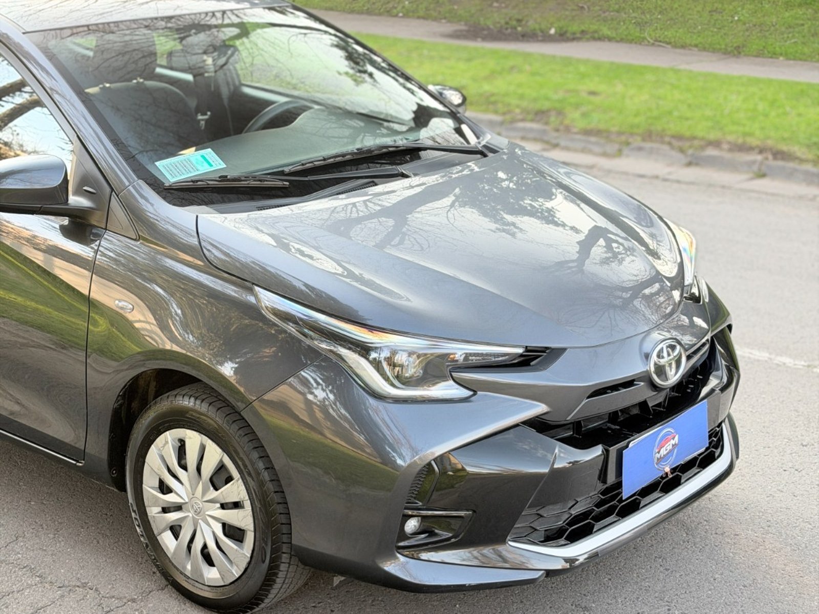 Toyota YARIS 1.5 SPORT 4X2 HB MT 2024 - Foto 5 de 8