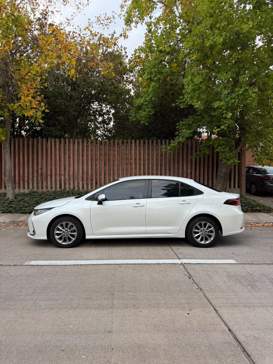 TOYOTA COROLLA 2.0 XEI CVT 2022 - Imagen 8 de 10