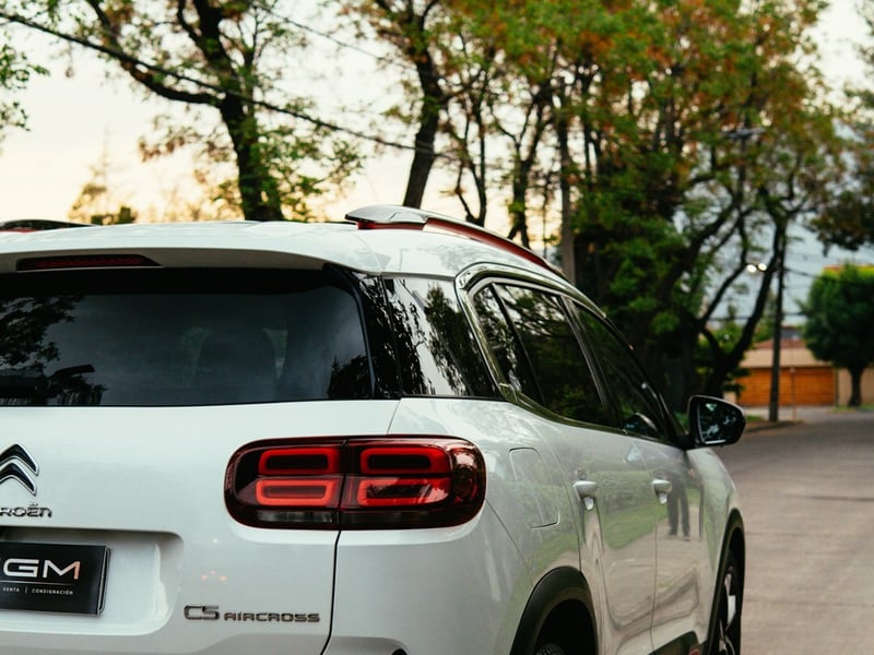 Citroën C5 AIRCROSS FEEL ¡Recién Llegado! ; ;• ; ; ; ;• ; ; ; ;• ; ;Patente 6 ; ;• ; ;BLANCO 2021 - Imagen 8 de 10