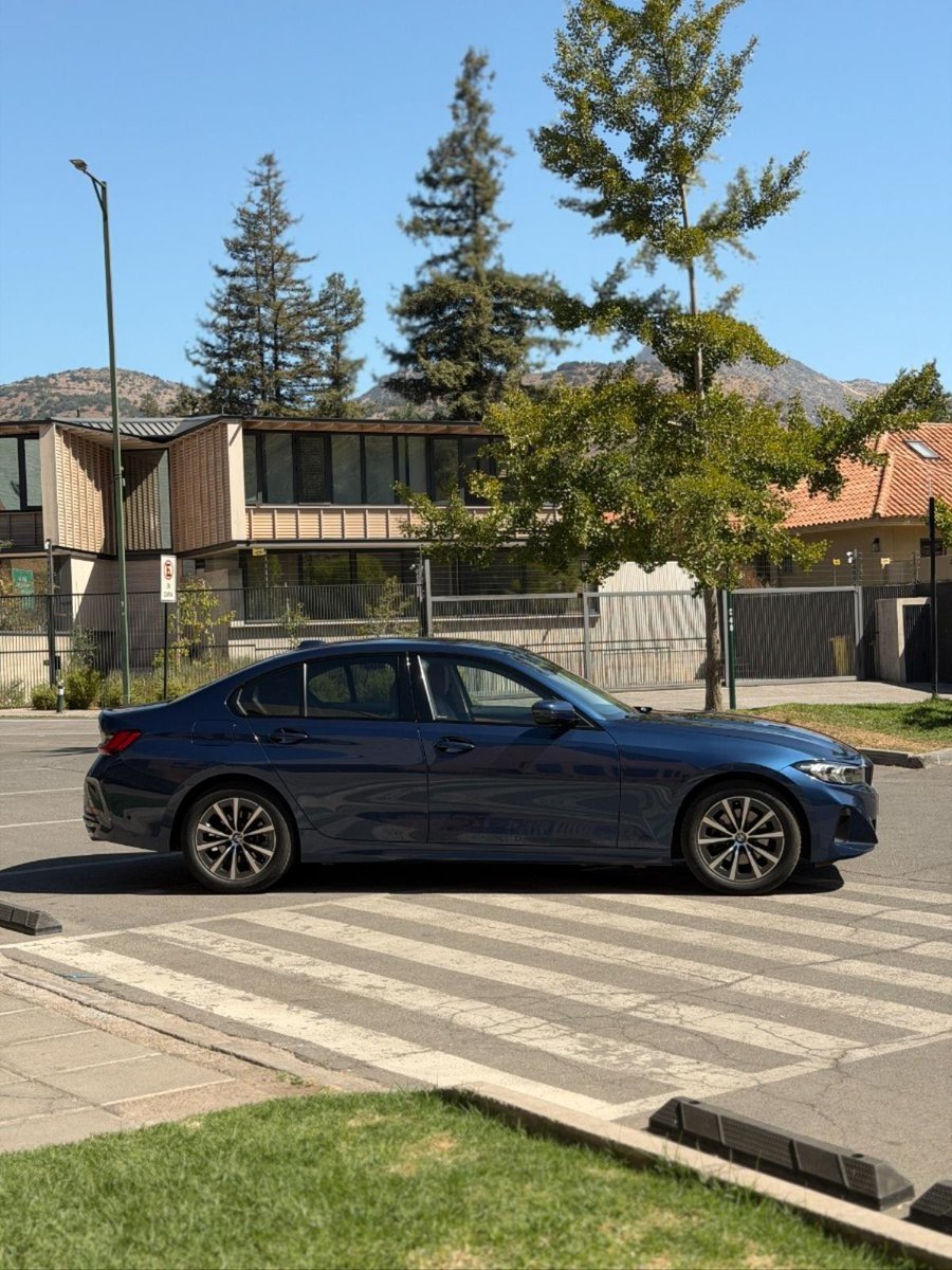 BMW 320 2.0 320i A Urban 2024 - Imagen 4 de 9