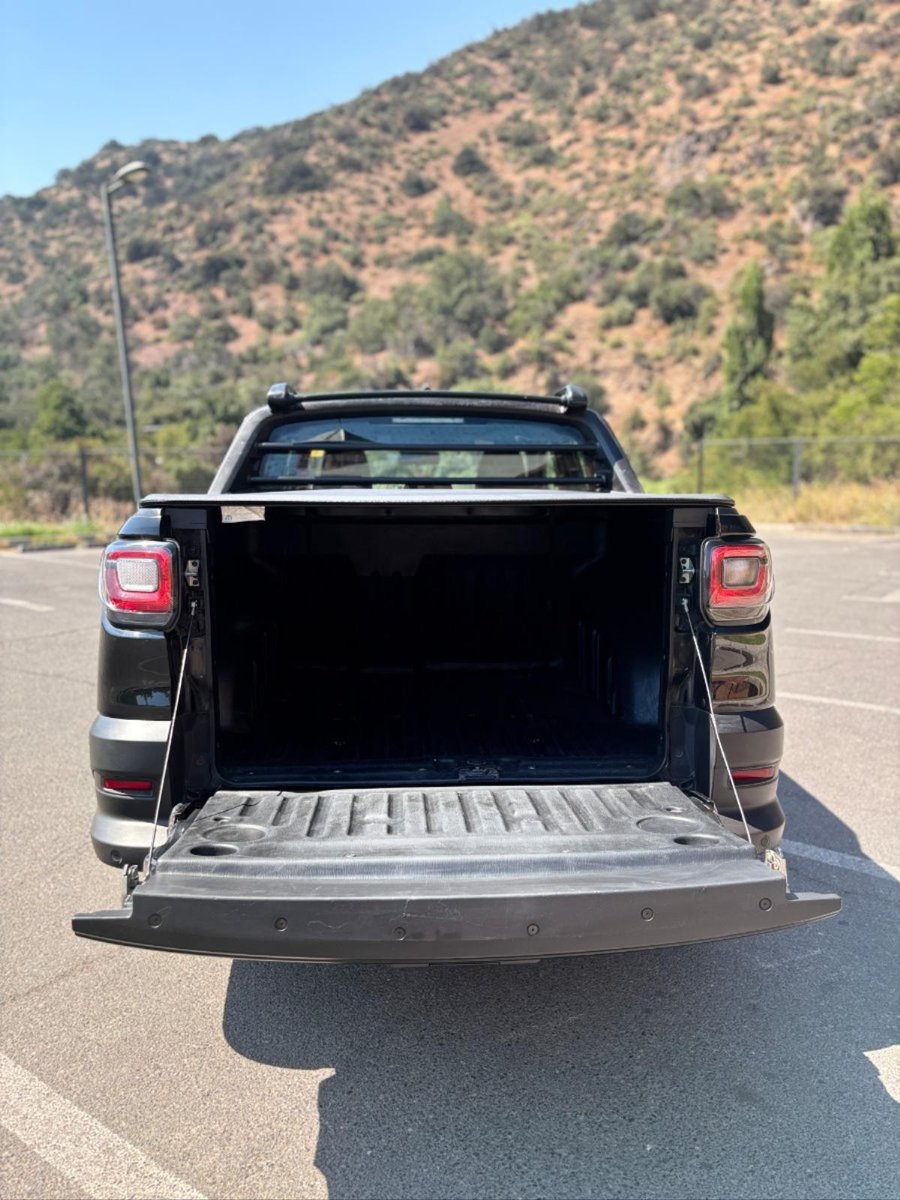 RAM 700 BIGHORND CD 2022 - Imagen 10 de 10