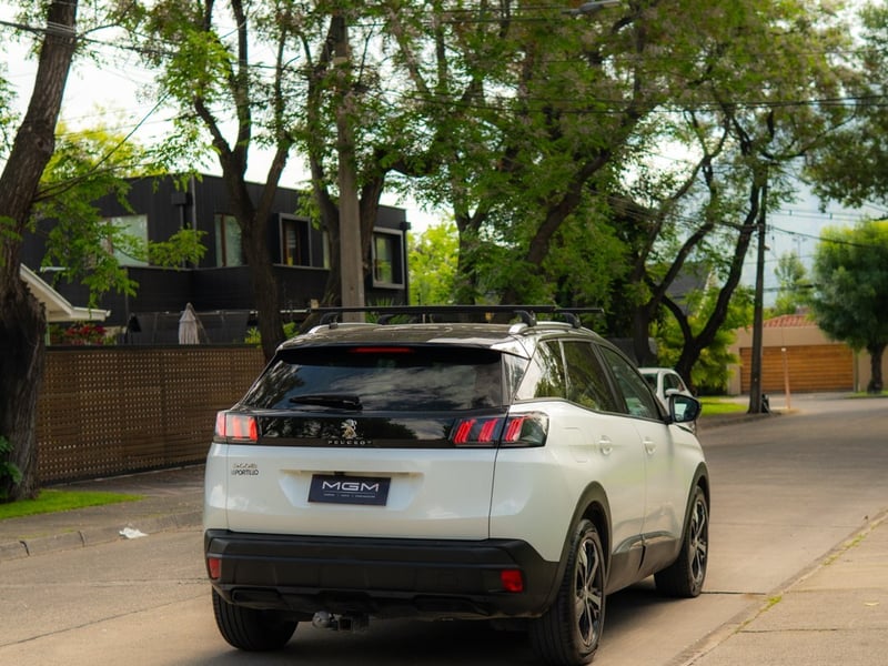 Peugeot 3008 1.5 ALLURE PACK ¡Recién Llegado! ; ;• ; ; ; ;• ; ;Patente 2 ; ;• ; ; 2021 - Imagen 8 de 10