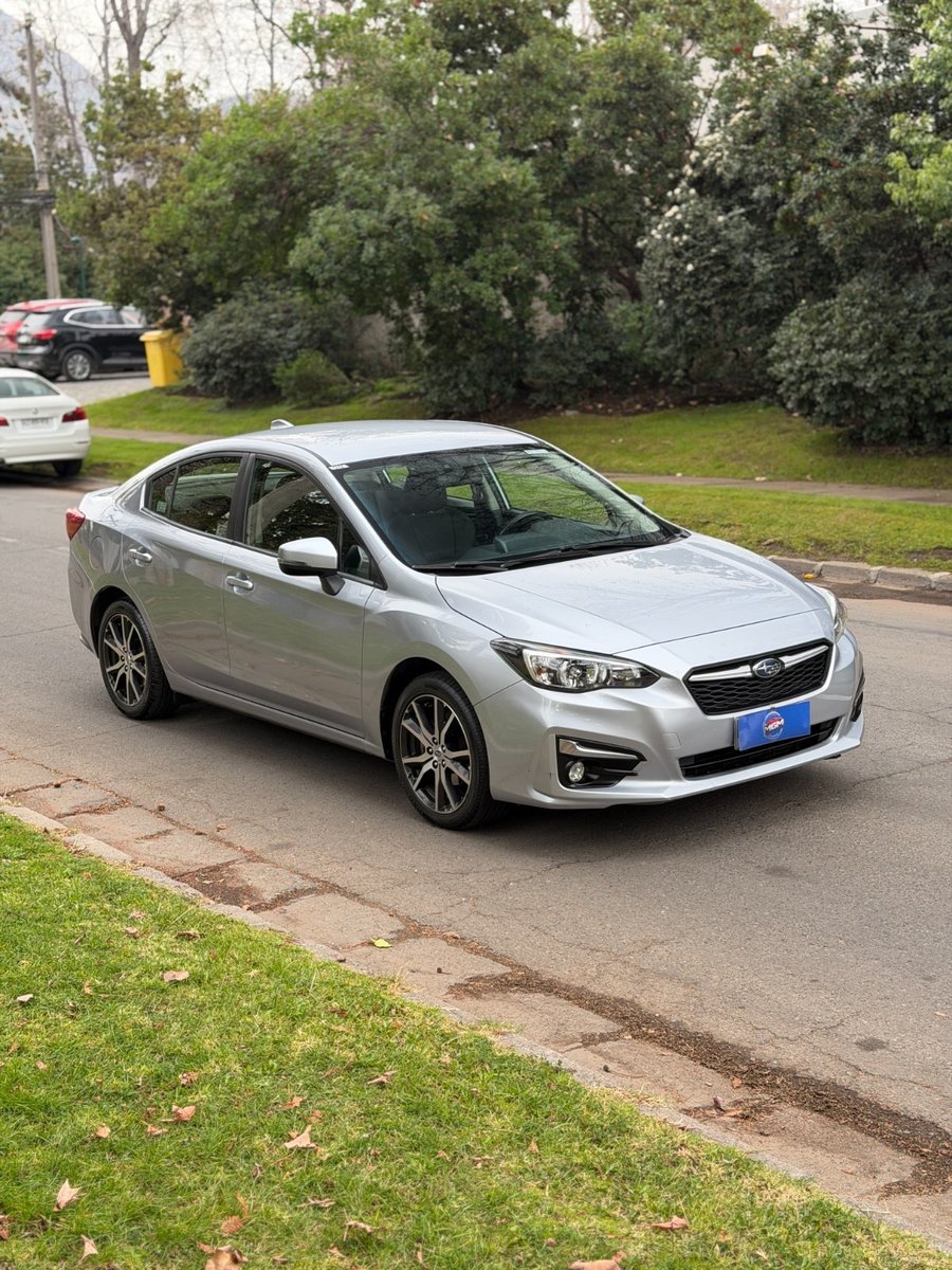 SUBARU IMPREZA 2.0 CVT DYNAMIC AWD 2018 - Foto 3 de 8