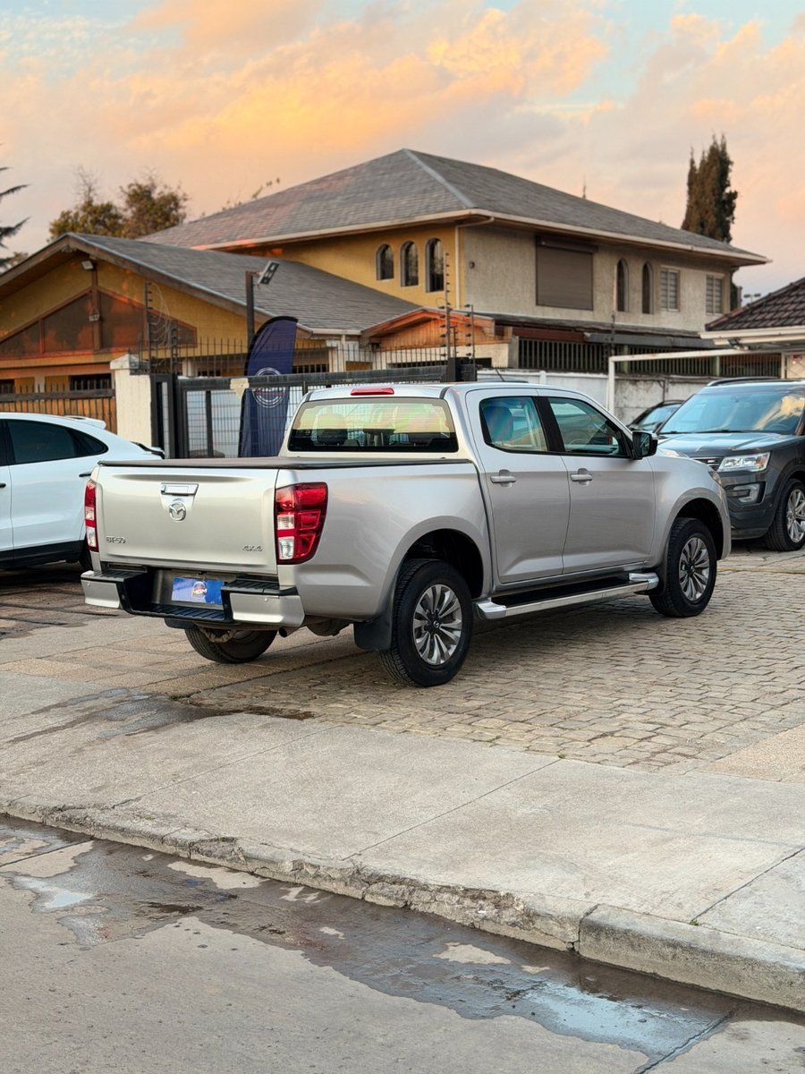 Mazda BT-50 3.0 DIESEL 4X4 2023 - Imagen 5 de 9