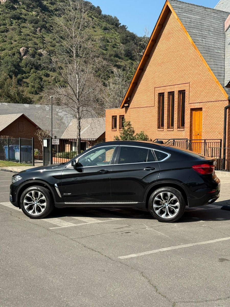 BMW X6 3.0 XDrive35I A 2018 - Imagen 8 de 9