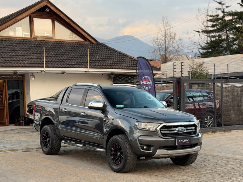 Ford RANGER LIMITED 3.2 4X4 ; ;• ; ; ; ;• ; ;Patente 6 ; ;• ; ;GRIS 2022 - Imagen 5 de 10