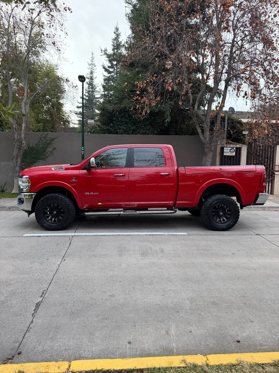 RAM 2500 Laramie 4x4 2021 - Imagen 10 de 10