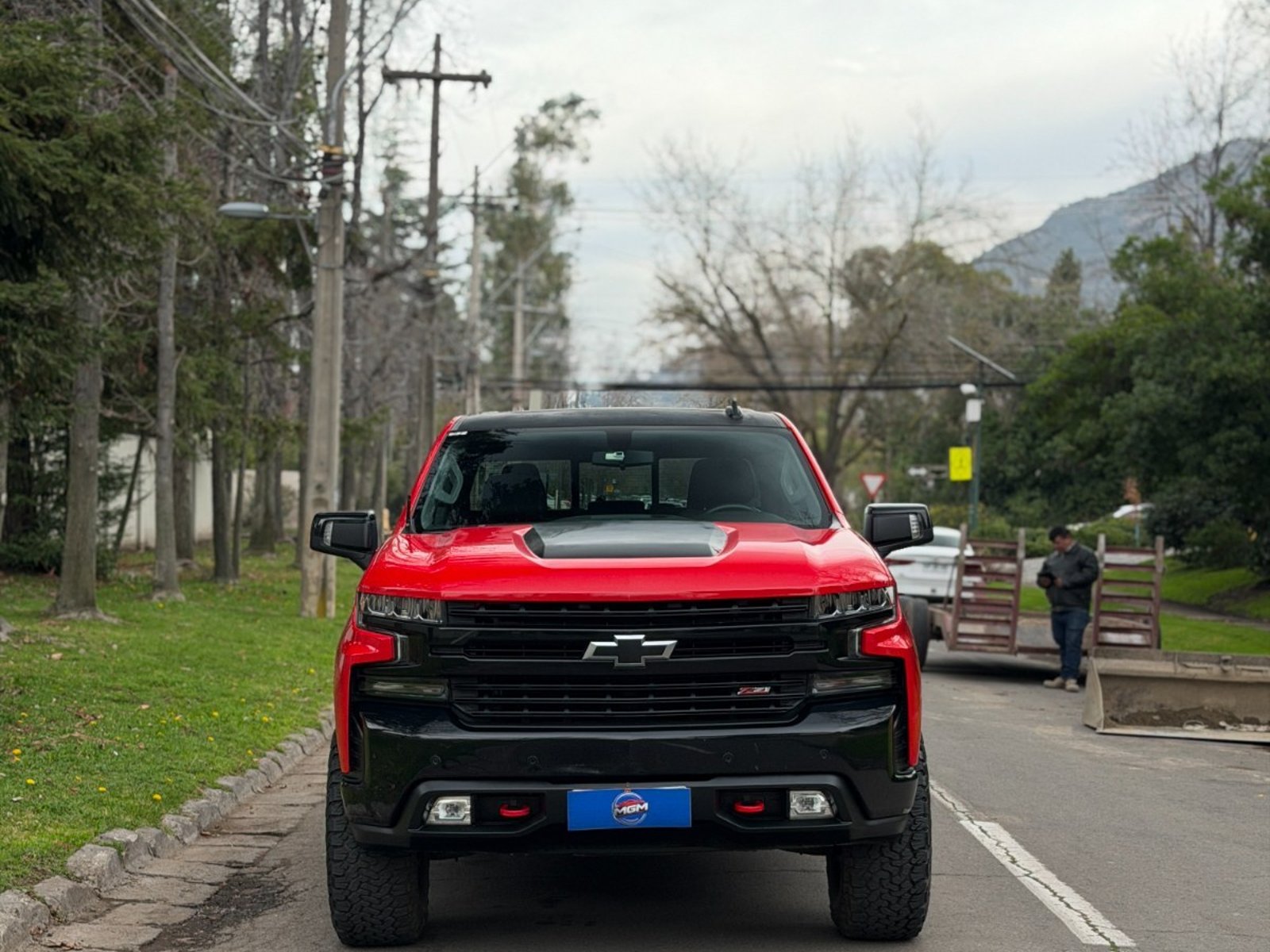 Chevrolet SILVERADO Silverado 5.3 LT TRAILBOSS Z71 2021 - Foto 2 de 9