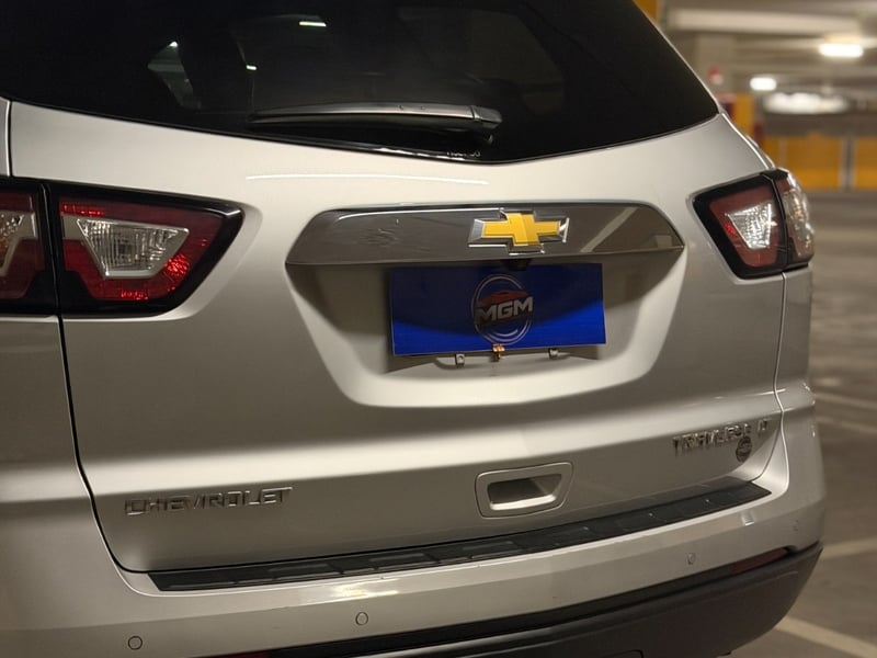 Chevrolet TRAVERSE LT AWD ; ;• ; ;Patente 0 ; ;• ; ;GRIS 2016 - Imagen 9 de 9