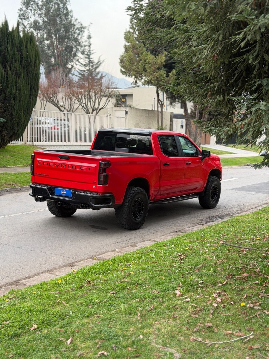 Chevrolet SILVERADO Silverado 5.3 LT TRAILBOSS Z71 2021 - Imagen 5 de 9