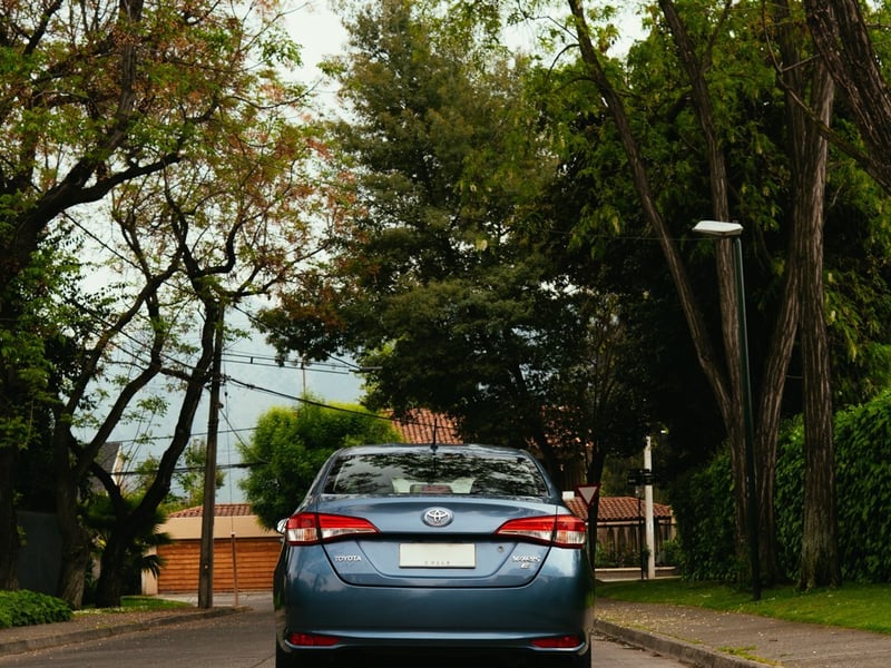 Toyota YARIS E 1.5 ¡Recién Llegado! ; ;• ; ;Patente 7 ; ;• ; ;AZUL 2018 - Imagen 9 de 10