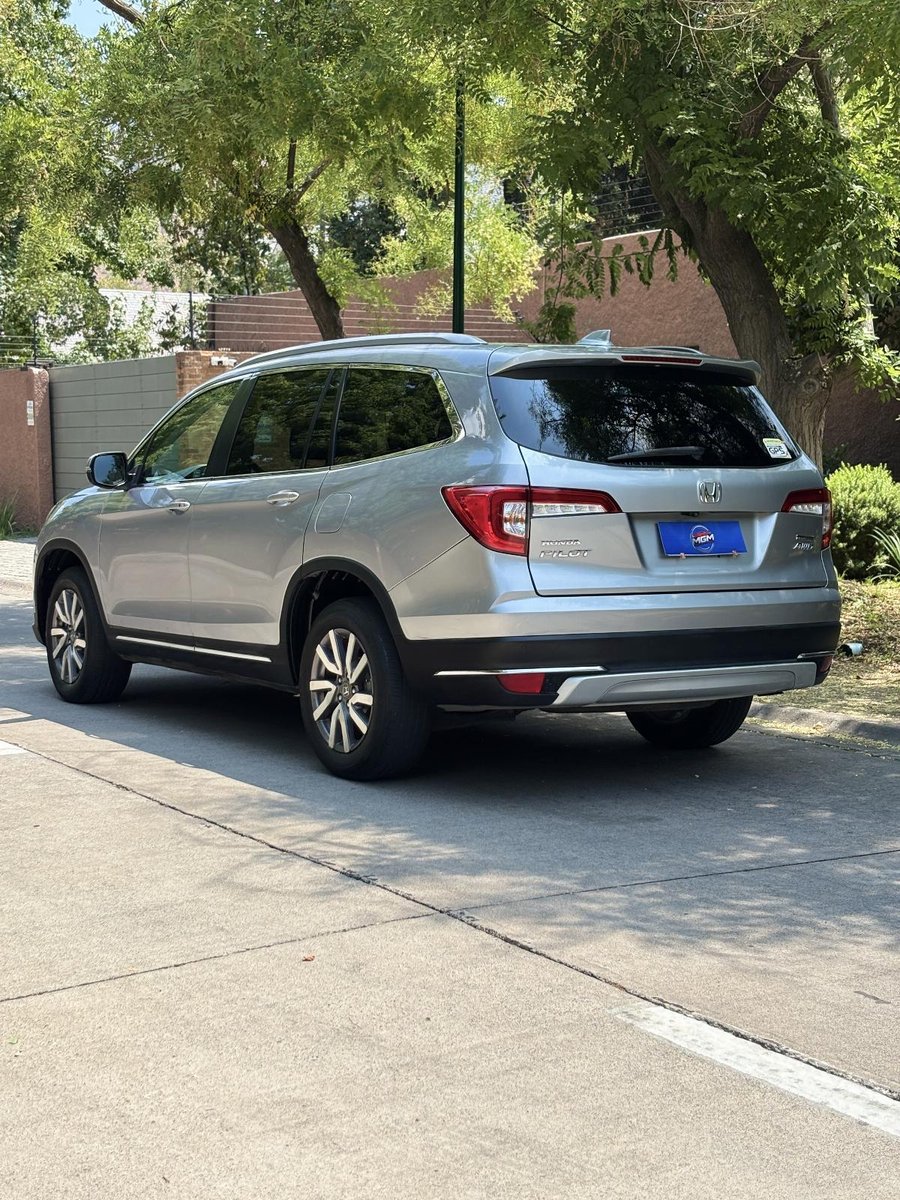 HONDA PILOT TOURING 3.5 AUT 4X4 2021 - Imagen 4 de 10