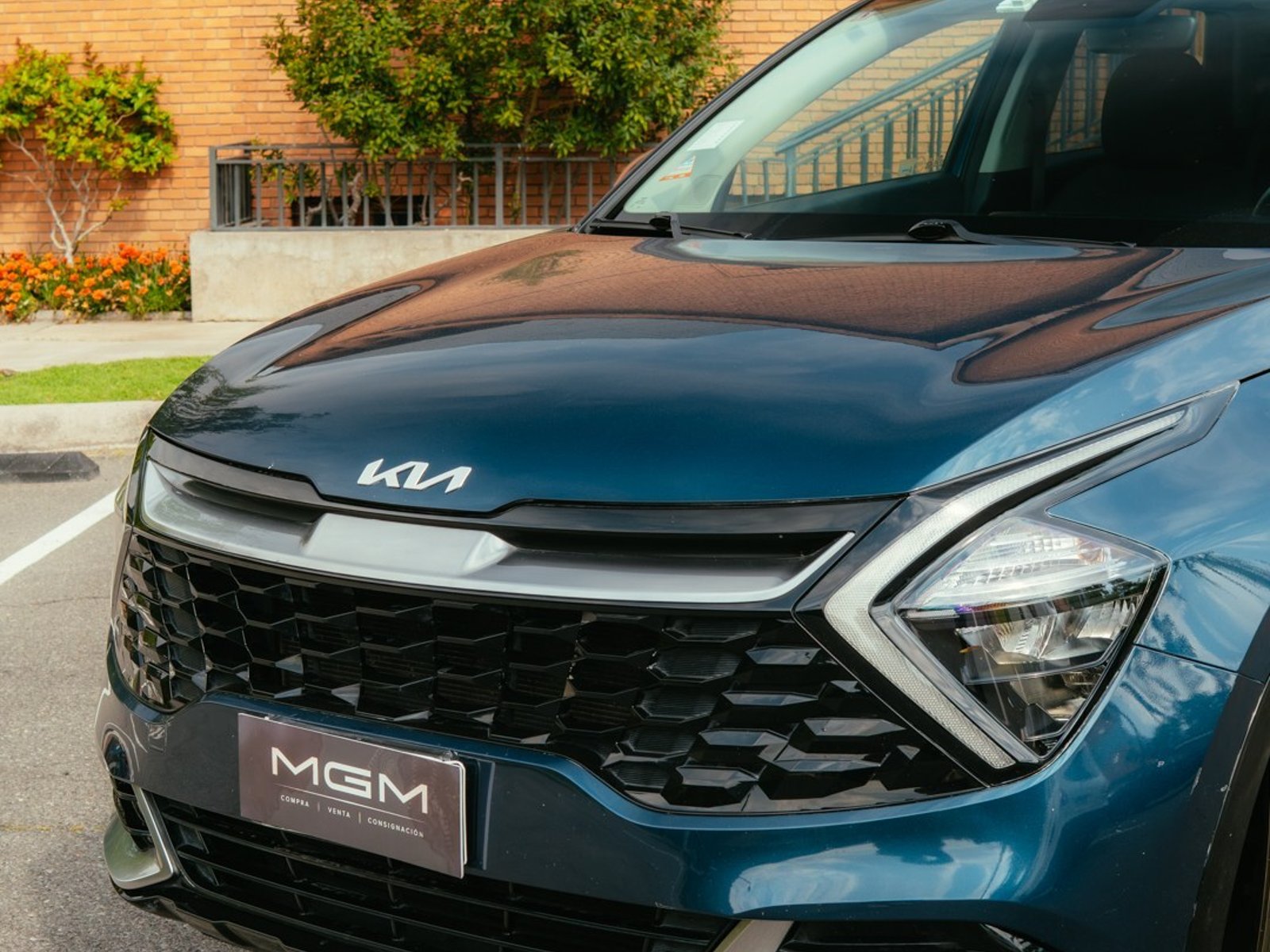 Kia SPORTAGE 2.0 EX BENC 2WD ¡Recién Llegado! ; ;• ; ; ; ;• ; ;Patente 5 ; ;• ; ;AZUL 2023 - Foto 4 de 10
